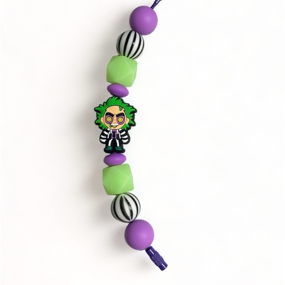 Glow-In the Dark BeetleJuice Tumbler Handle Charm - Picture 5 of 8